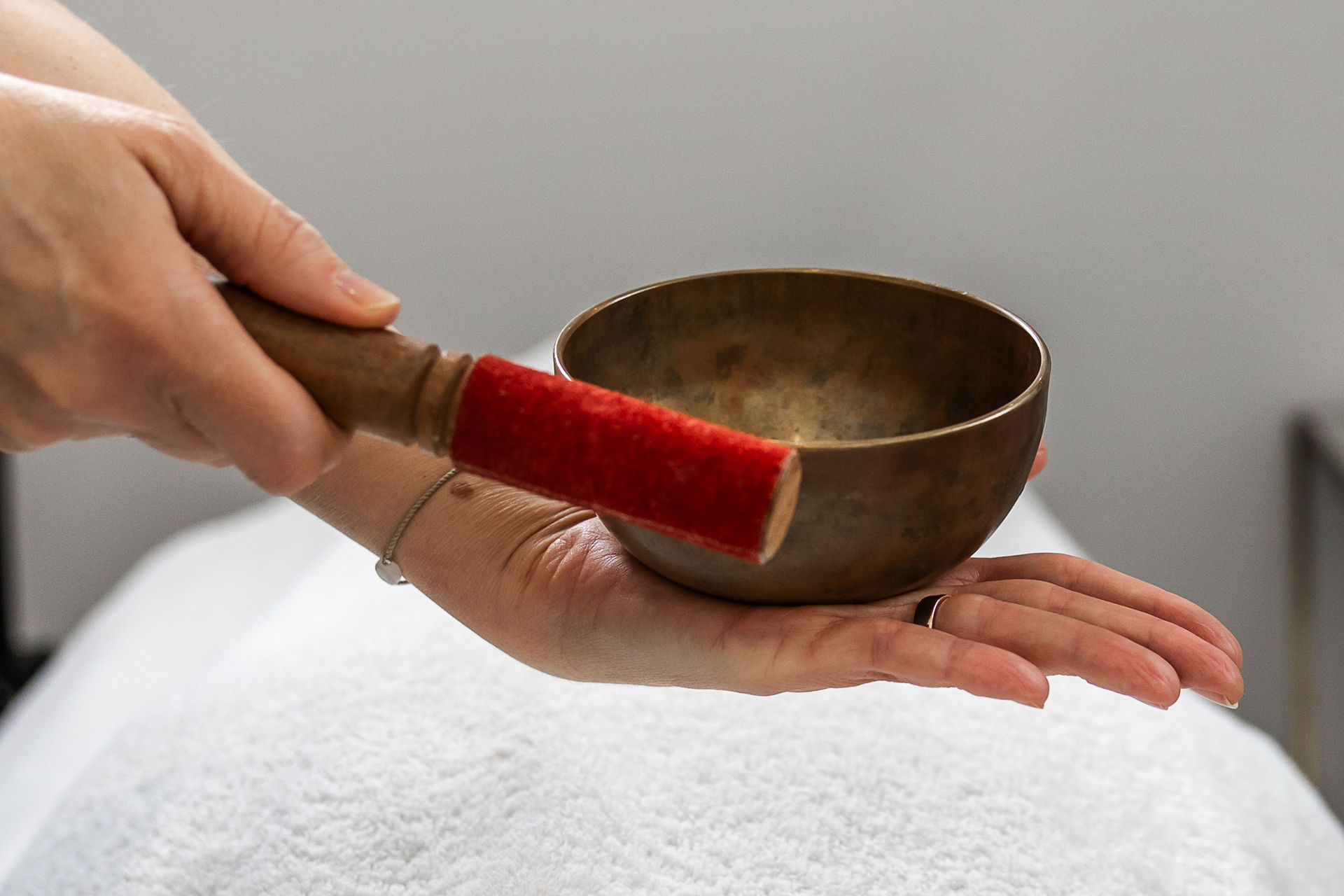 24 yuva kosmetik iris 180